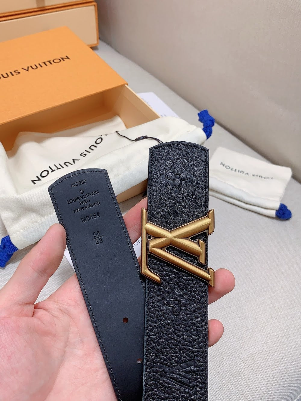 Dragons Bags ln Luxury Belt --100322