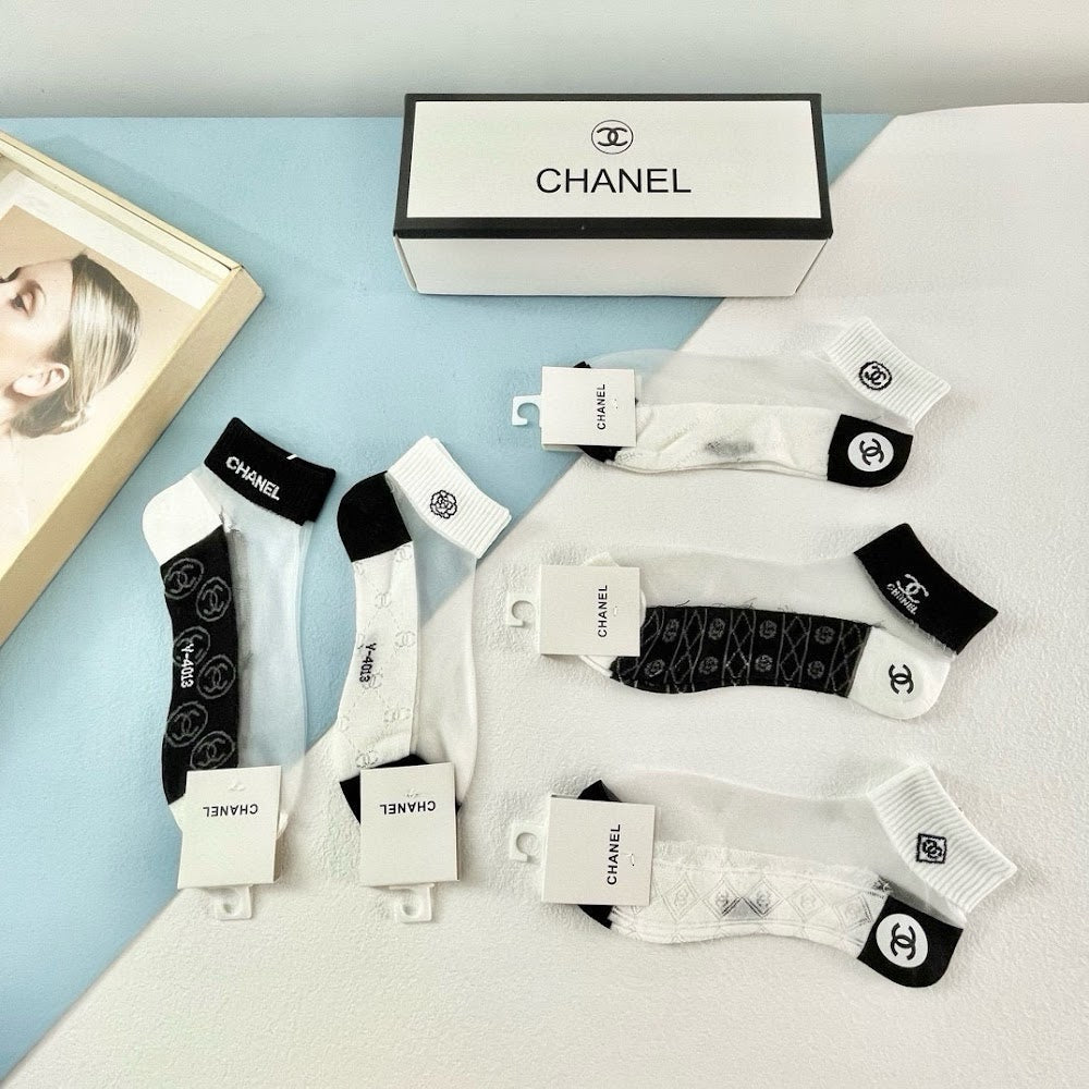 Dragons Bags Premium Luxury Socks --98716