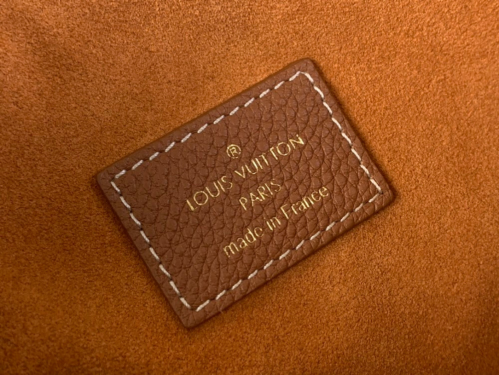 Dragons Bags ln Luxury Bag --58116