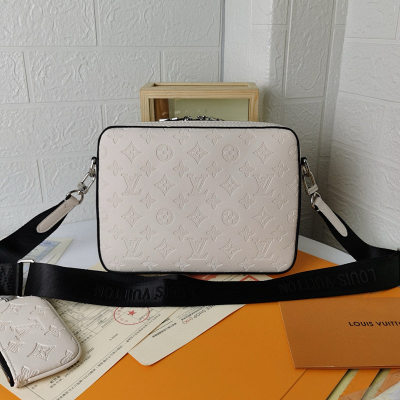 Dragons Bags ln Luxury Bag --70403