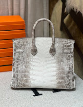 new-elite-designer-bags-nm9232