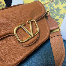 new-elite-designer-bags-nm2465