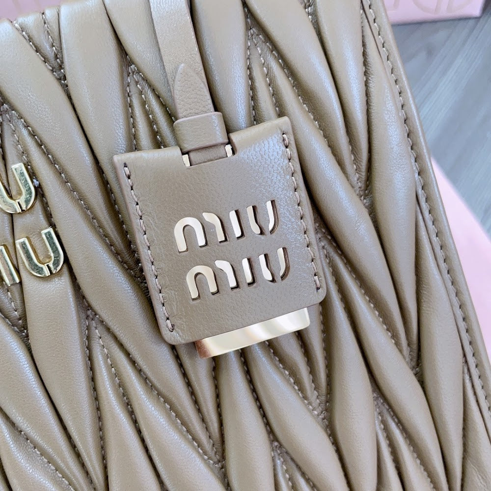 Dragons Bags Miun Miun Luxury Bag --122943
