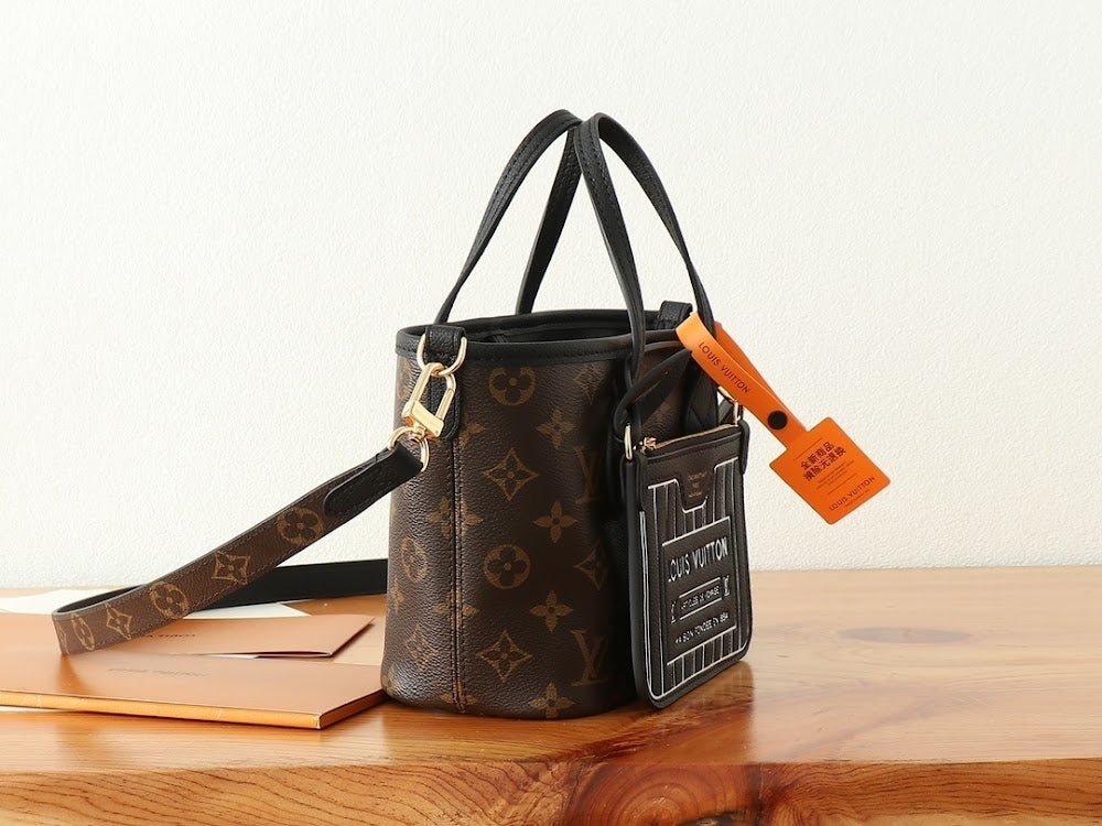 Dragons Bags ln Luxury Bag --97236