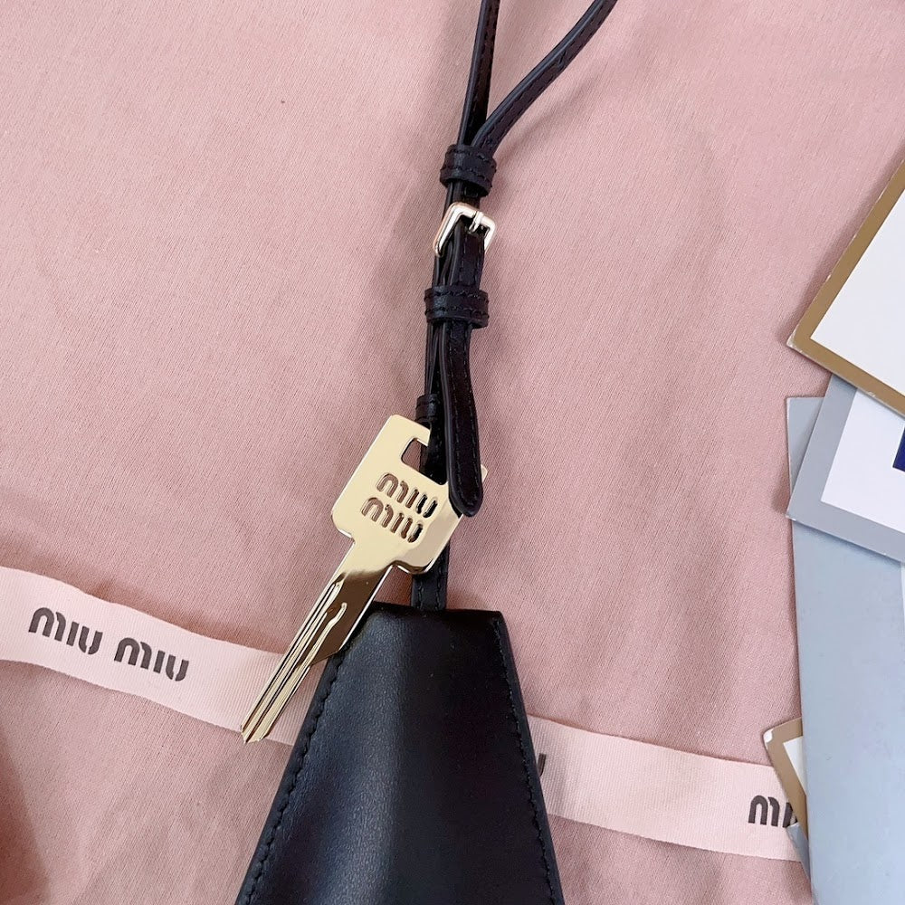 Dragons Bags Miun Miun Luxury Bag --122305