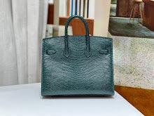 new-luxury-designer-bags-nm9197
