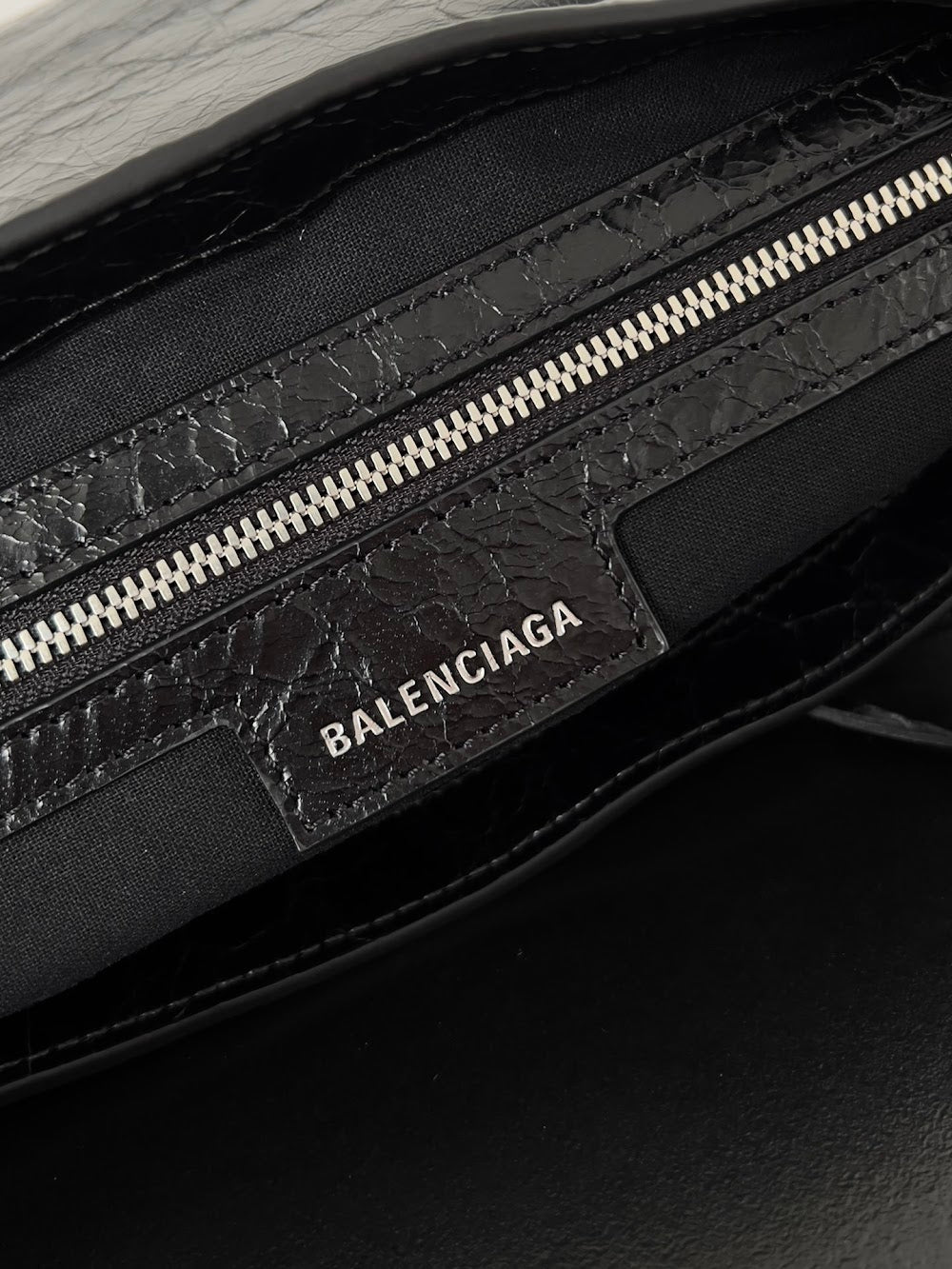 Dragons Bags Balenciaga Luxury Bag --111184