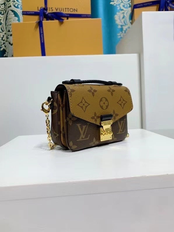 Dragons Bags ln Luxury Bag --96703