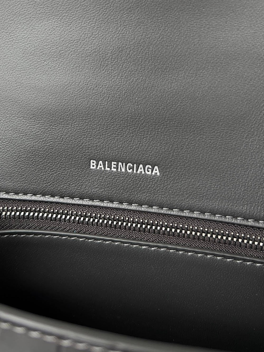 Dragons Bags Balenciaga Luxury Bag --111478