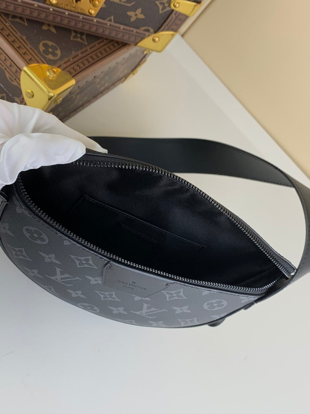 Dragons Bags ln Luxury Bag --61970