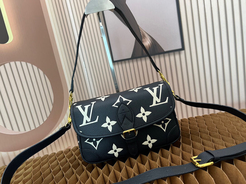 Dragons Bags ln Luxury Bag --81405