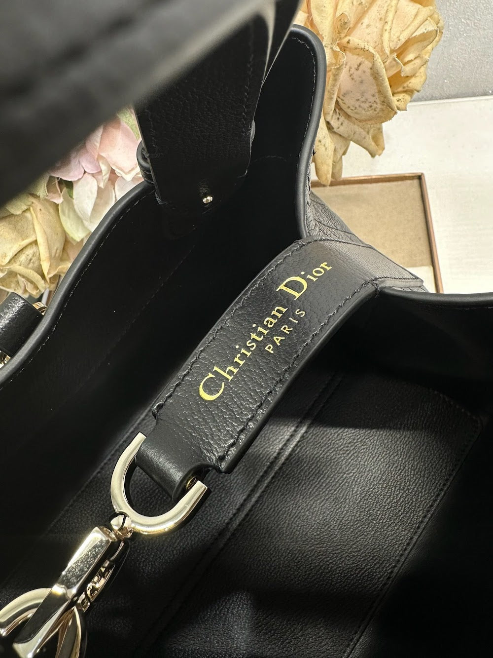 Dragons BagsDiorn Luxury Bag --116130
