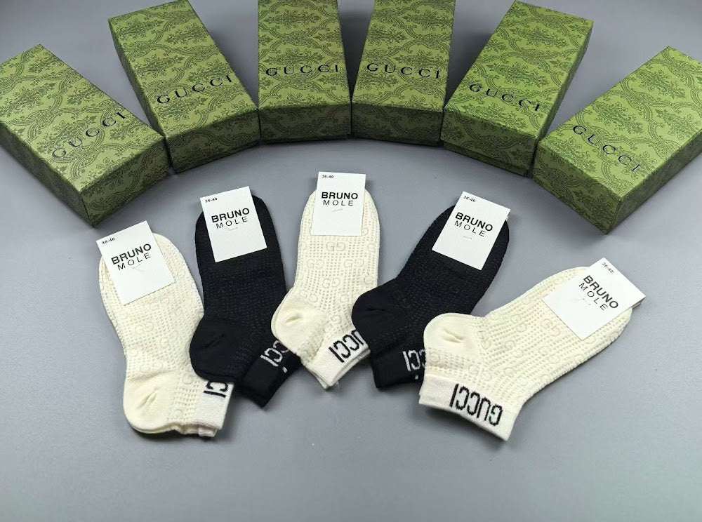 Dragons Bags Premium Luxury Socks --98596