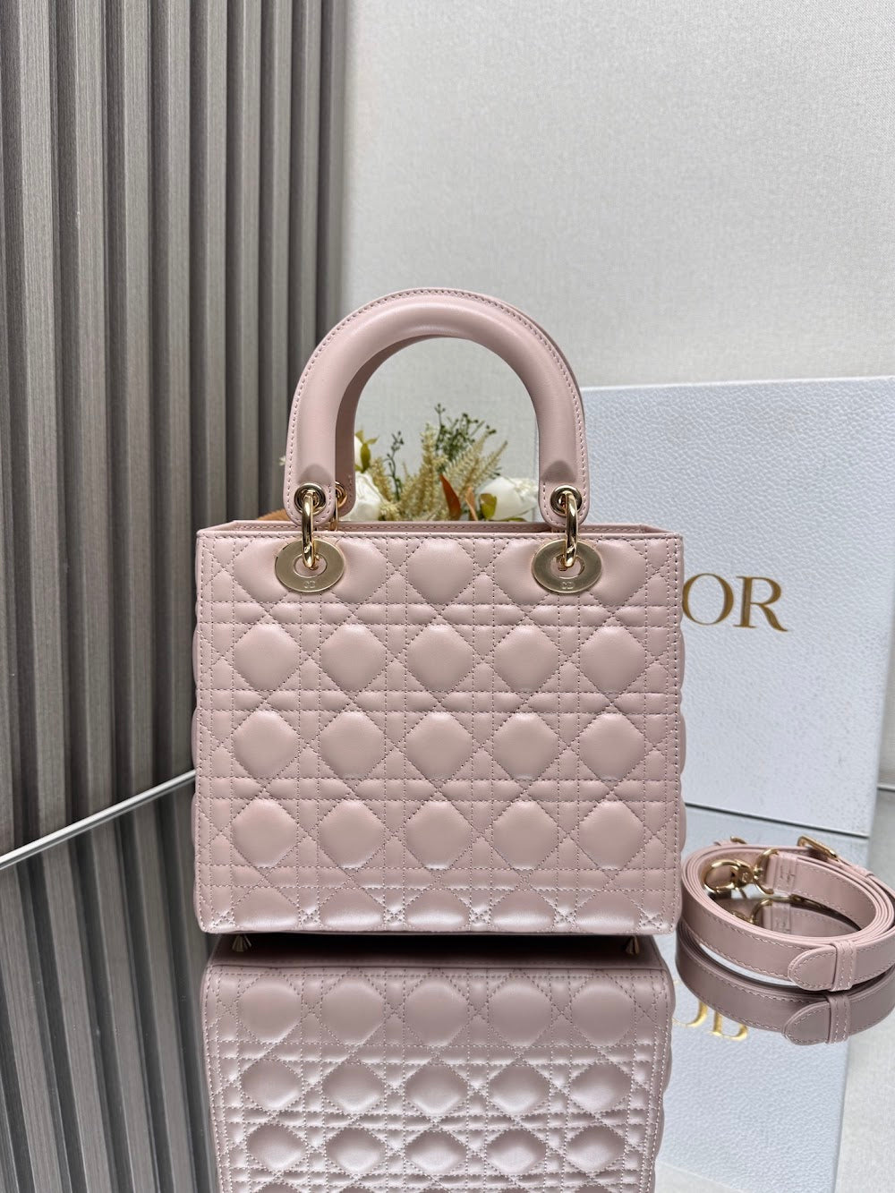 Dragons BagsDiorn Luxury Bag --116019