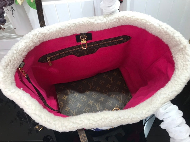 Dragons Bags ln Luxury Bag --56957
