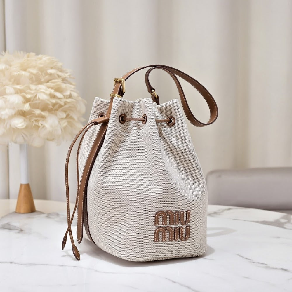 Dragons Bags Miun Miun Luxury Bag --123723