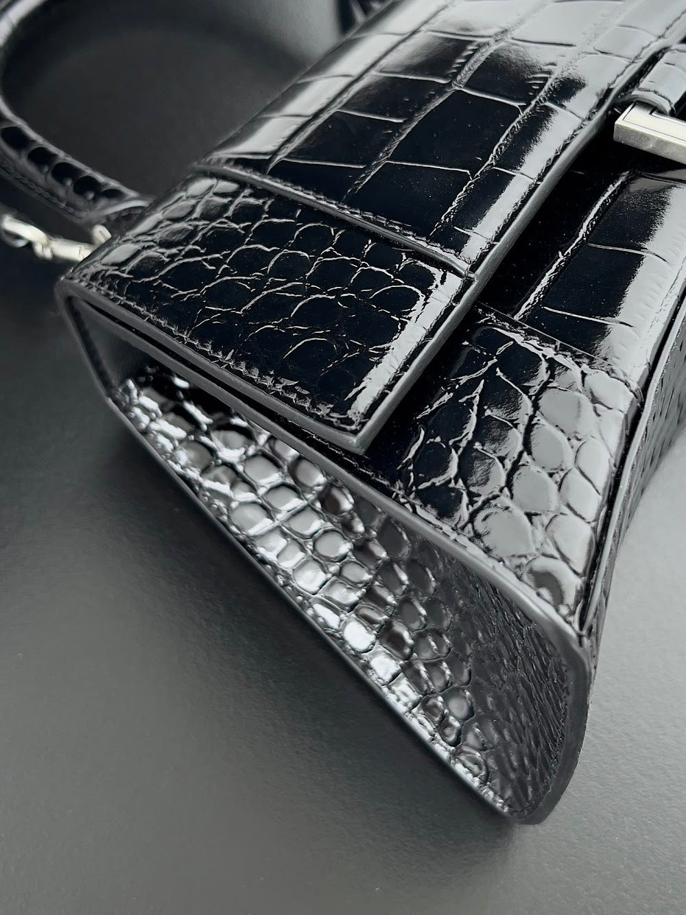 Dragons Bags Balenciaga Luxury Bag --111461