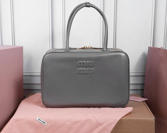 Dragons Bags Miun Miun Luxury Bag --122517