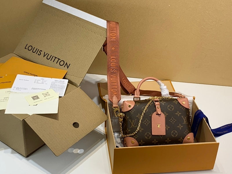 Dragons Bags ln Luxury Bag --59582