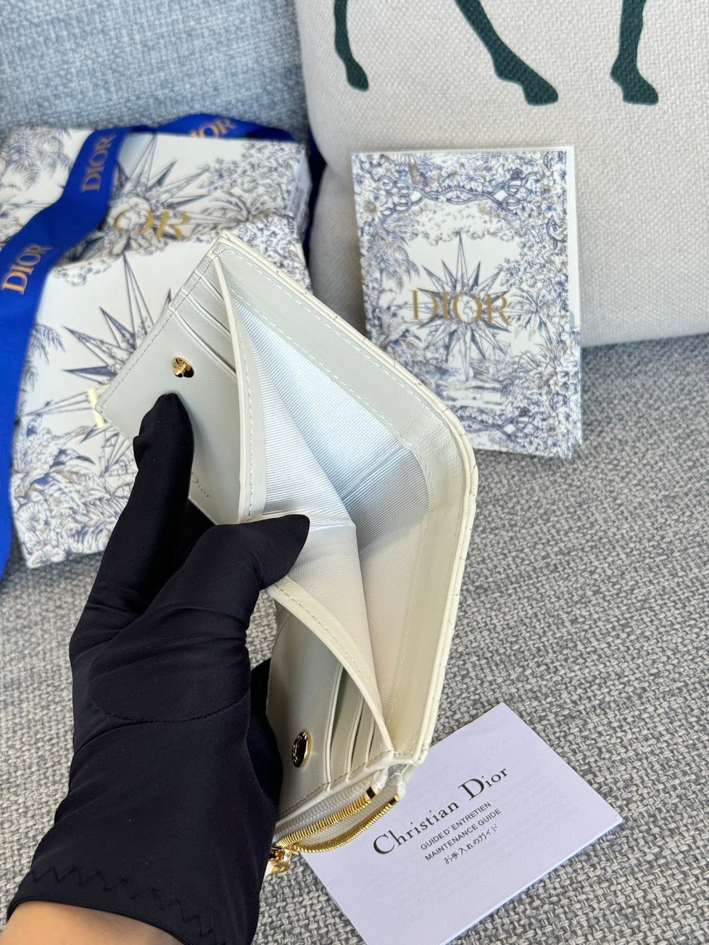 Dragons BagsDiorn Luxury Bag --115127