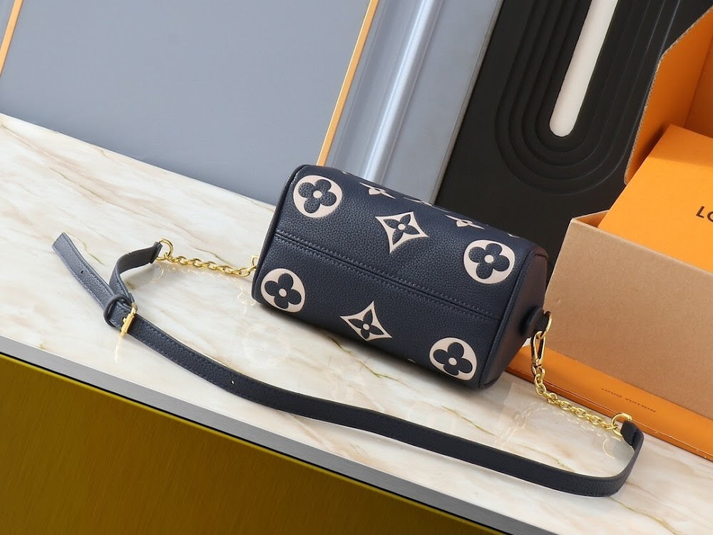 Dragons Bags ln Luxury Bag --76538