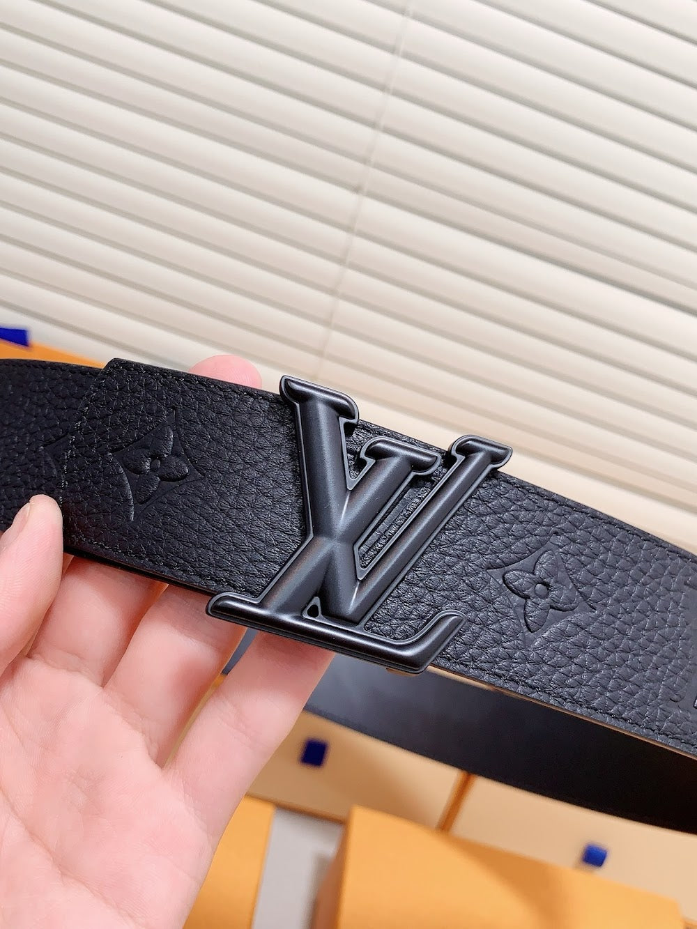 Dragons Bags ln Luxury Belt --100327