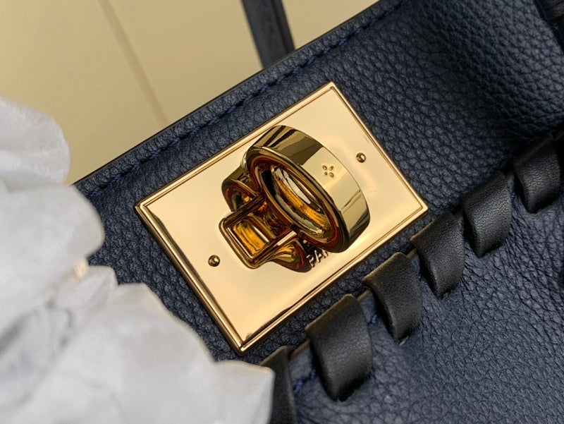 Dragons Bags ln Luxury Bag --56982