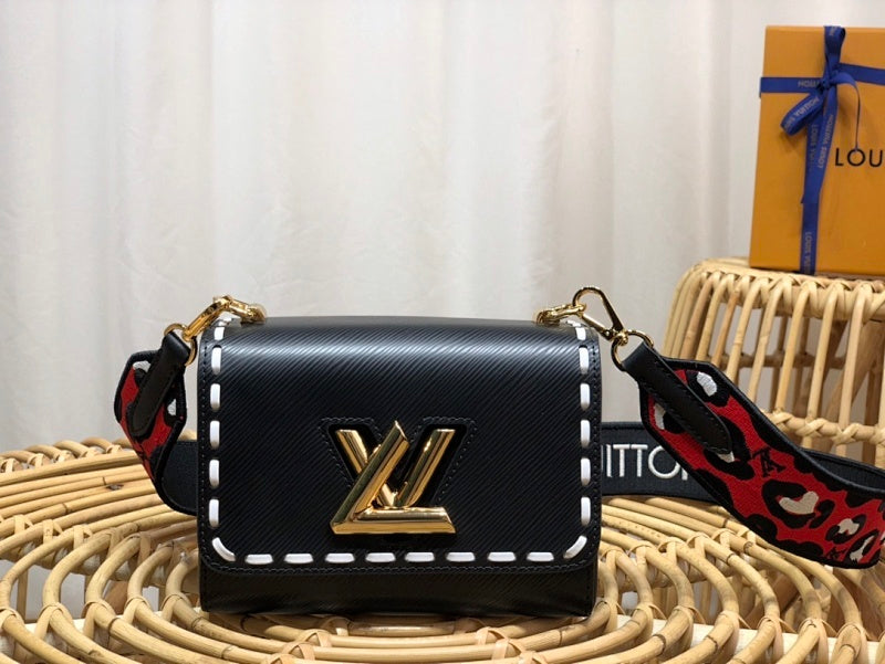 Dragons Bags ln Luxury Bag --66709