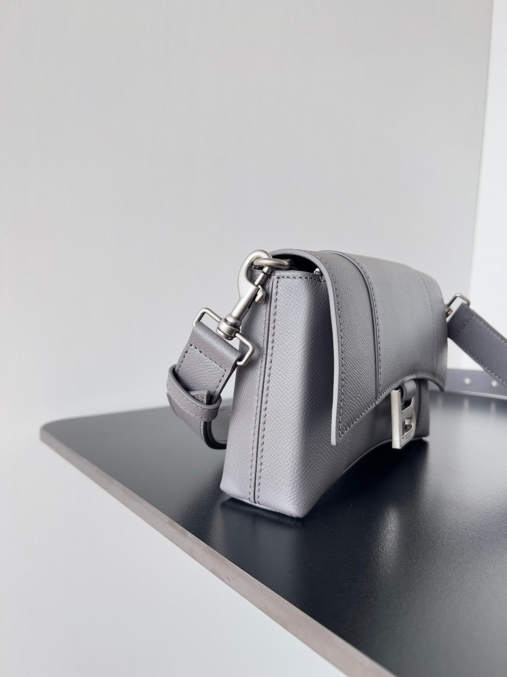 Dragons Bags Balenciaga Luxury Bag --111274