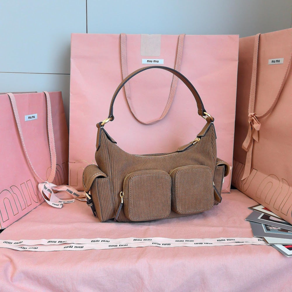 Dragons Bags Miun Miun Luxury Bag --123042