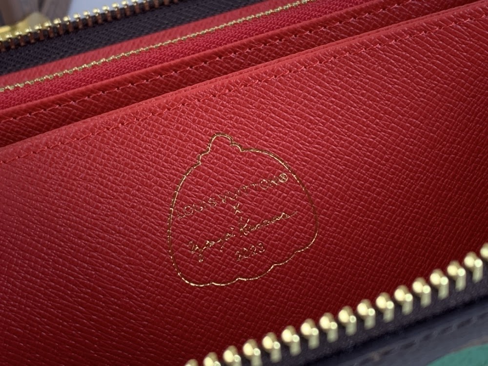 Dragons Bags ln Luxury Bag --61484