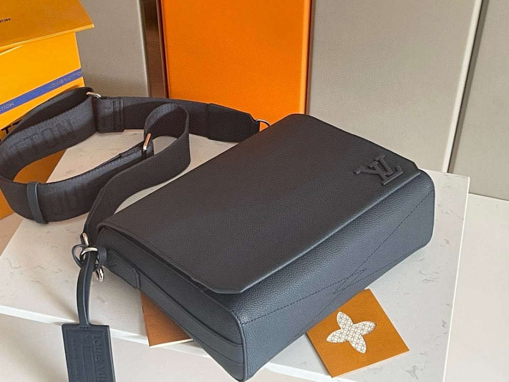Dragons Bags ln Luxury Bag --70539