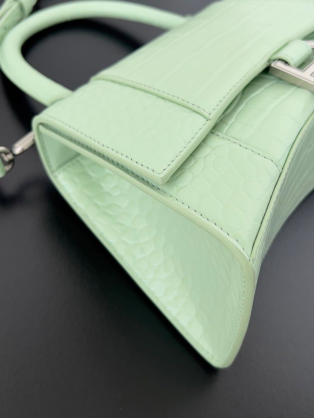 Dragons Bags Balenciaga Luxury Bag --111477