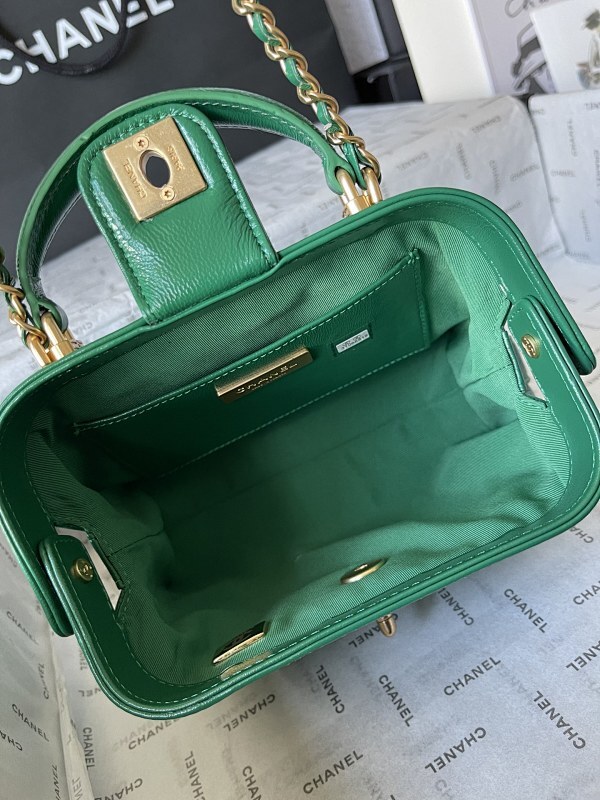 new-luxury-designer-bags-nm9409