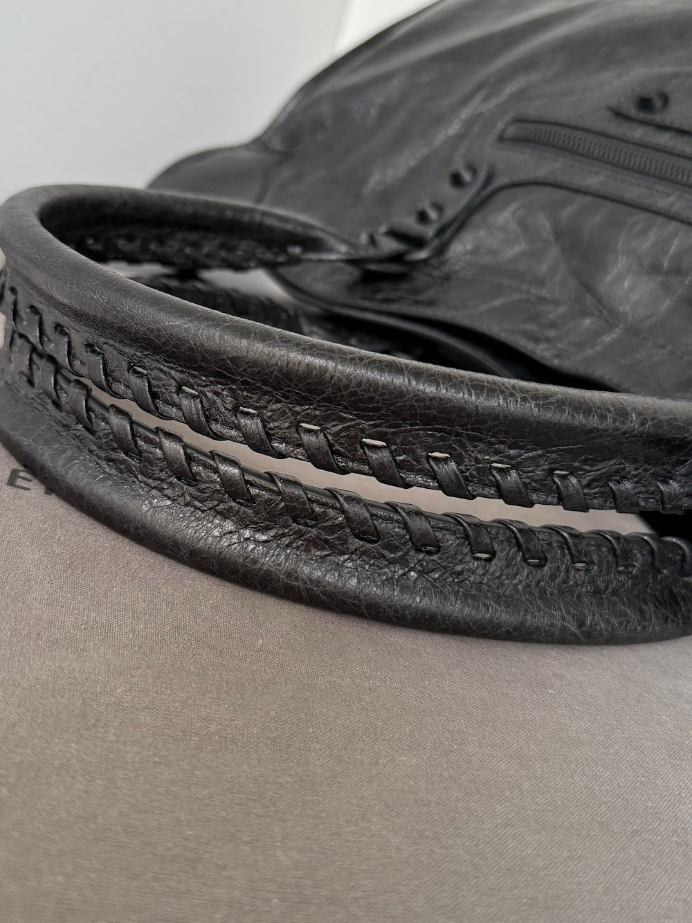Dragons Bags Balenciaga Luxury Bag --111501