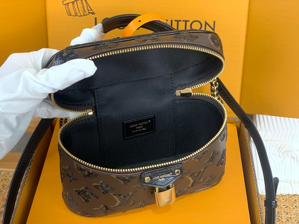 Dragons Bags ln Luxury Bag --97607