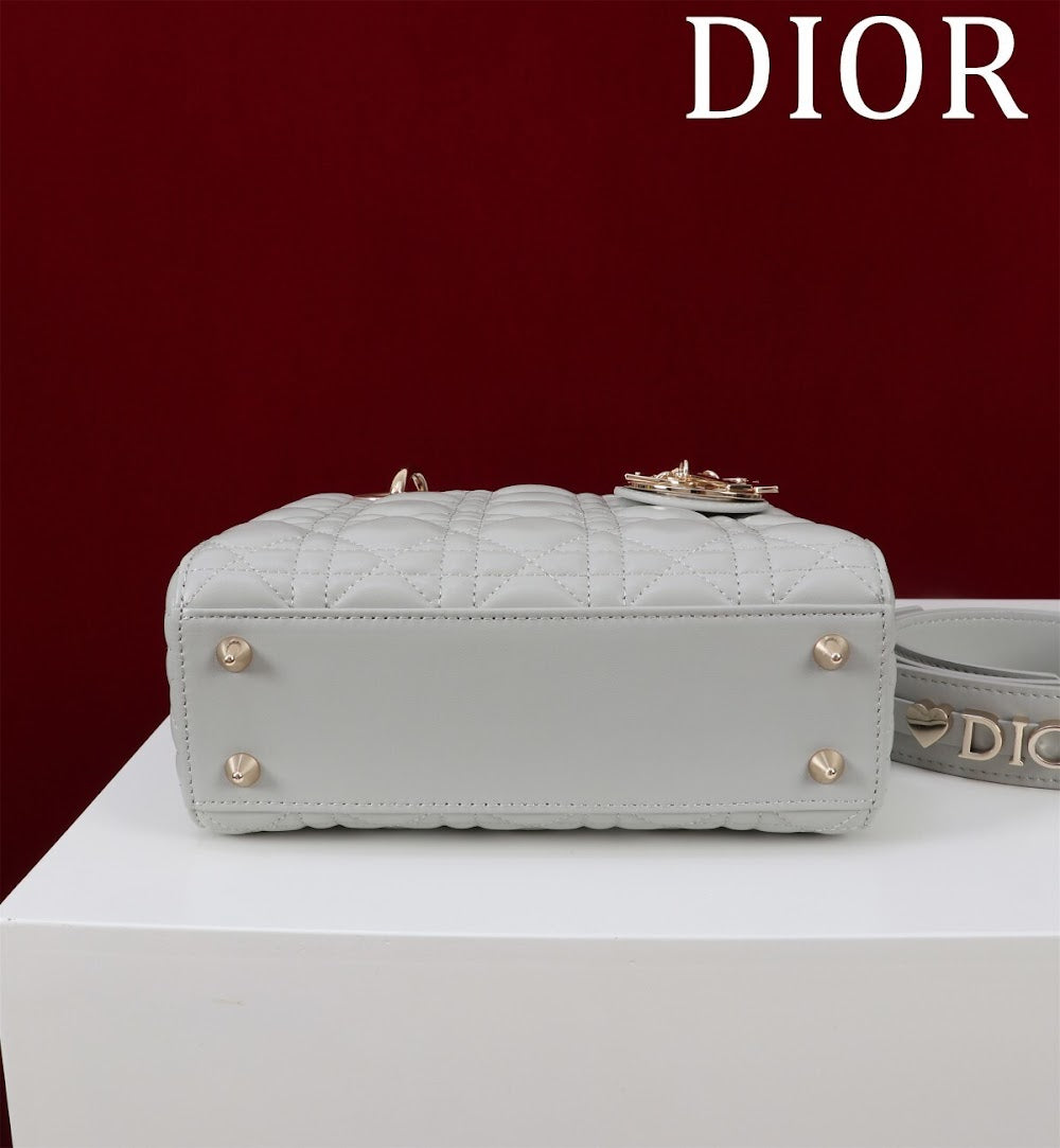 Dragons BagsDiorn Luxury Bag --115936