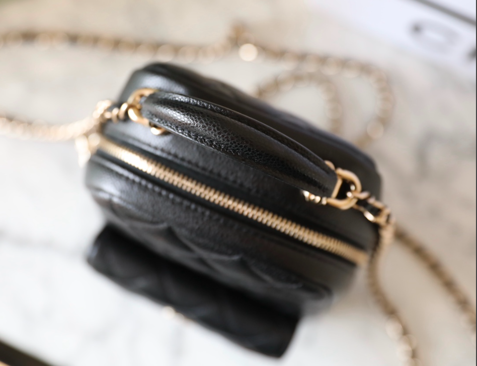 new-luxury-designer-bags-nm10221