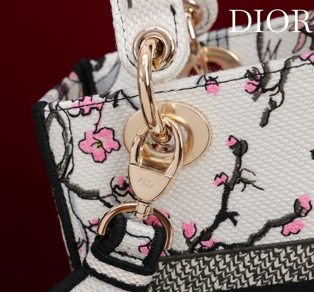 Dragons BagsDiorn Luxury Bag --116259