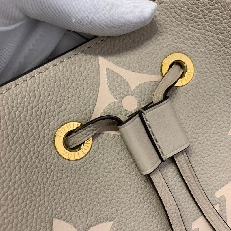 Dragons Bags ln Luxury Bag --59269
