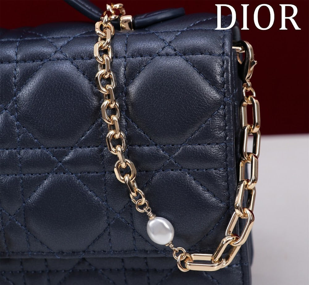 Dragons BagsDiorn Luxury Bag --116224