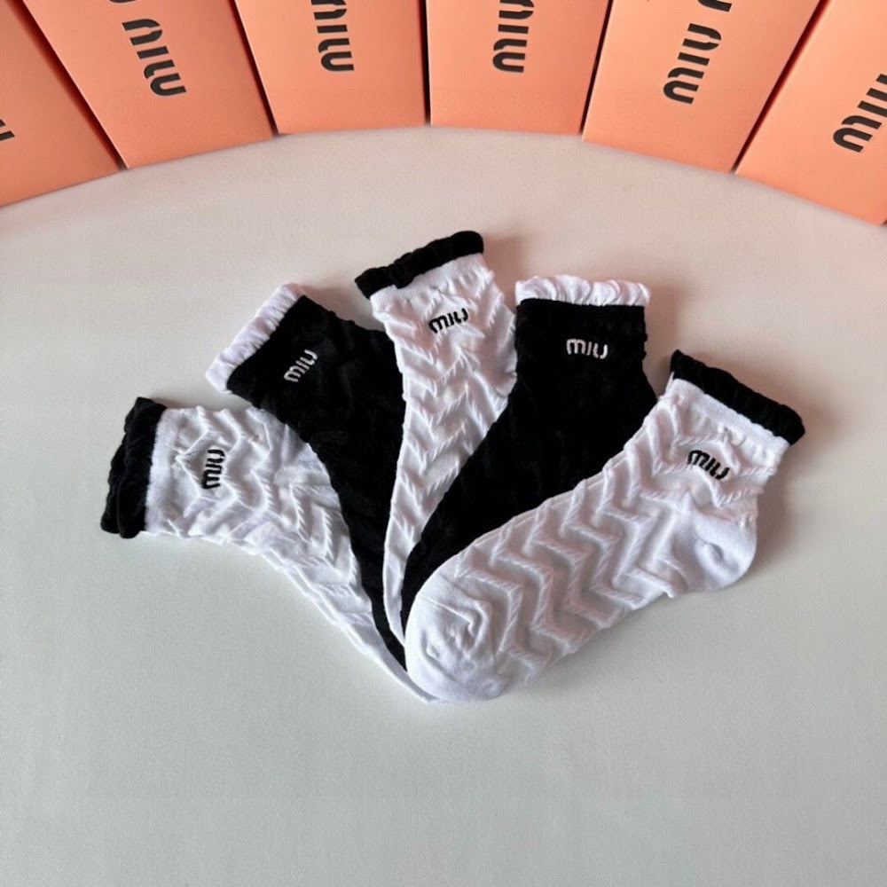 Dragons Bags Premium Luxury Socks --98015