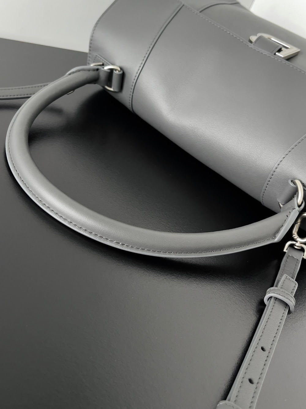 Dragons Bags Balenciaga Luxury Bag --111575