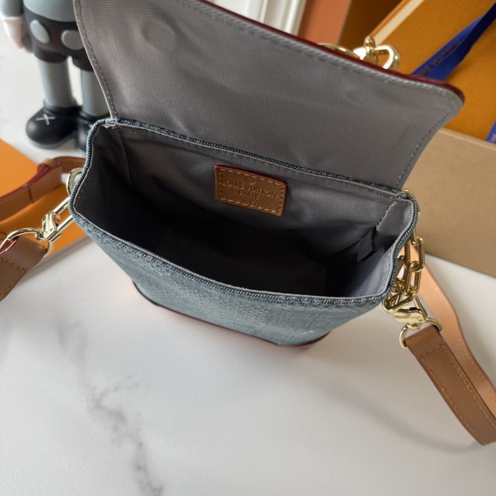 Dragons Bags ln Luxury Bag --76578
