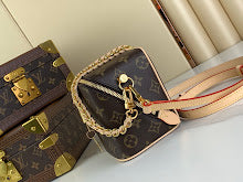 new-luxury-designer-bags-nm4421