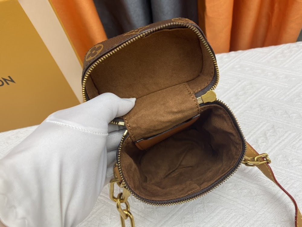 Jessica Bags ln Luxury Bag --75725