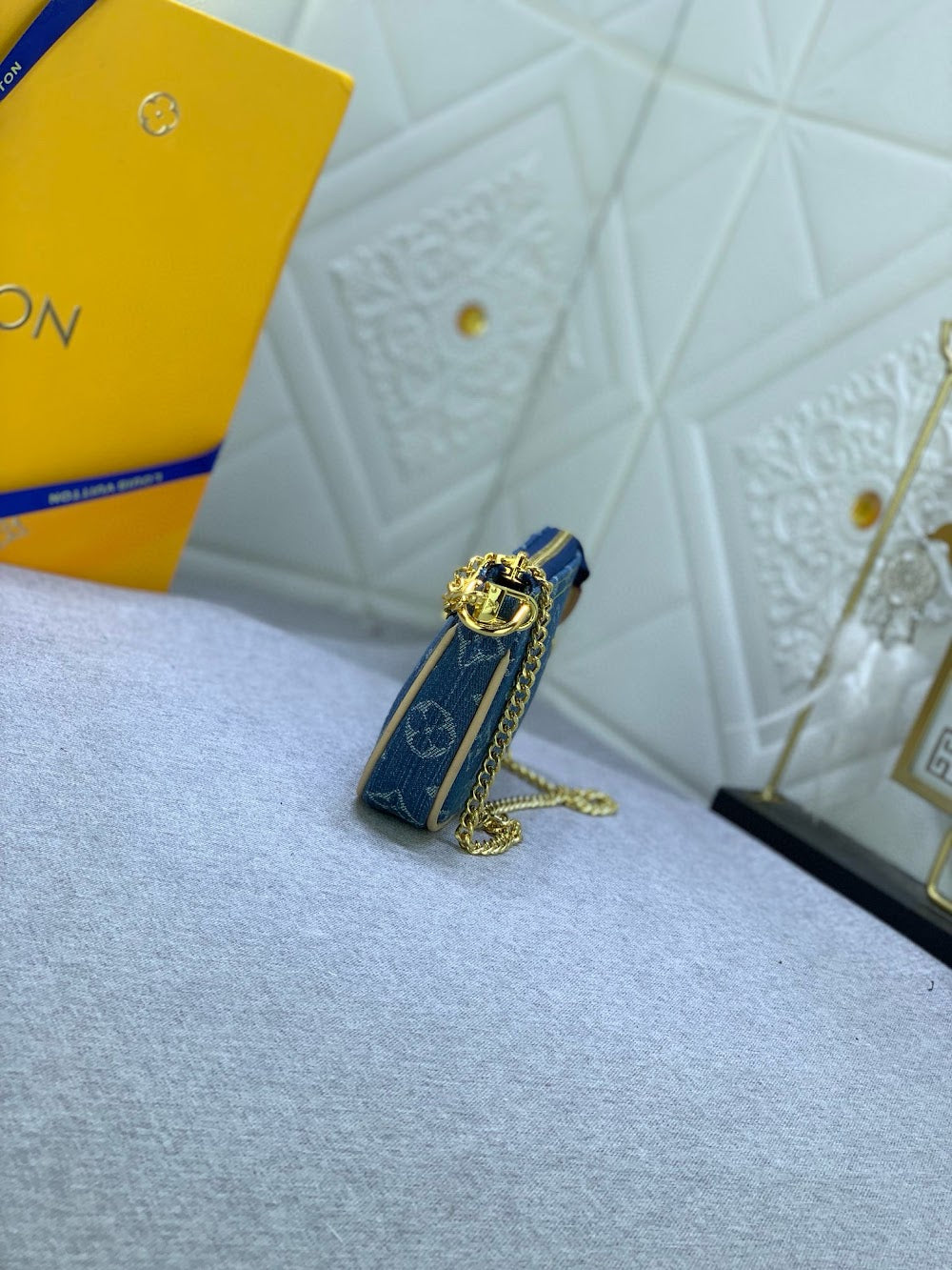 Dragons Bags ln Luxury Bag --81409