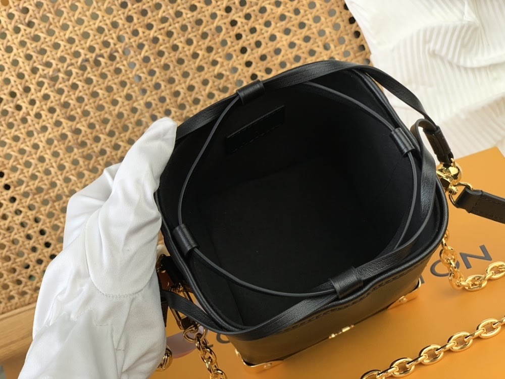 Dragons Bags ln Luxury Bag --68644