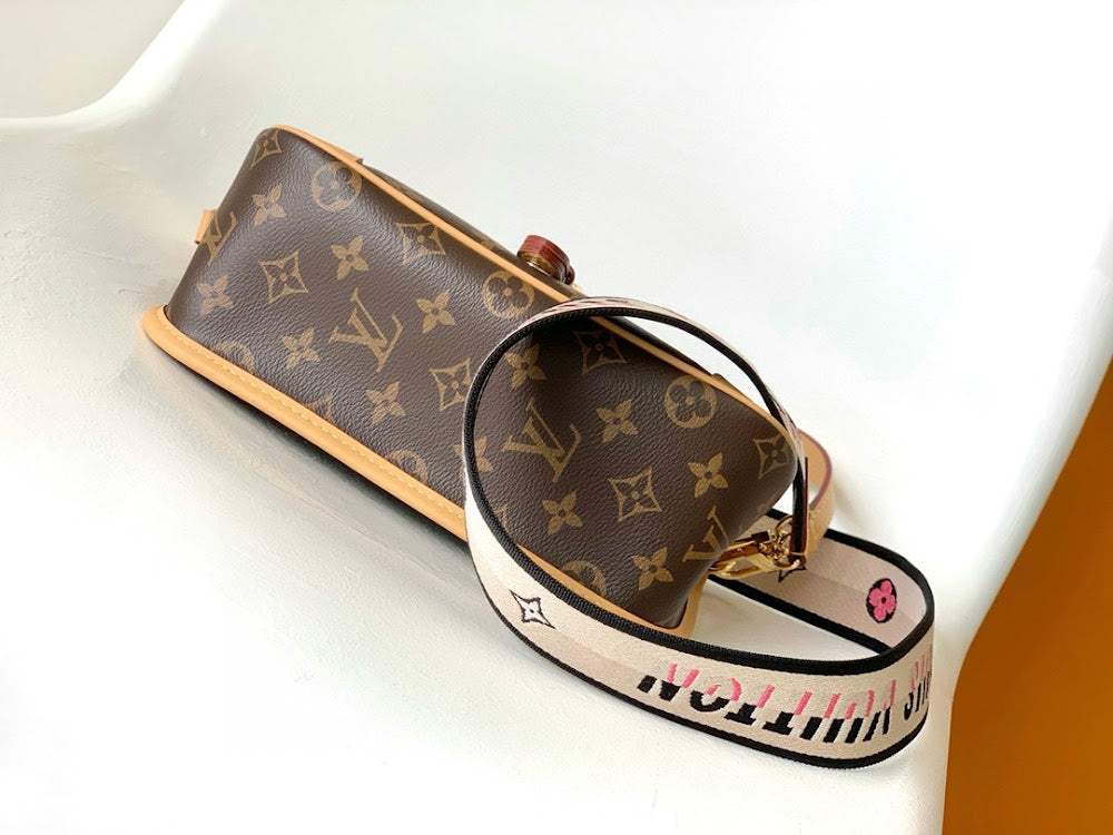 Dragons Bags ln Luxury Bag --81500