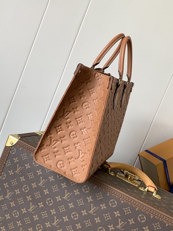 Dragons Bags ln Luxury Bag --81676